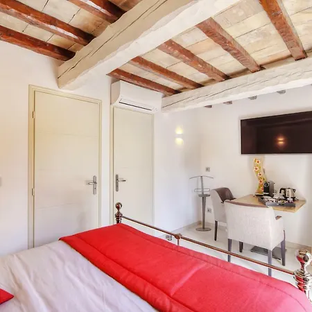 Le Refuge - Gigaro Bed & Breakfast