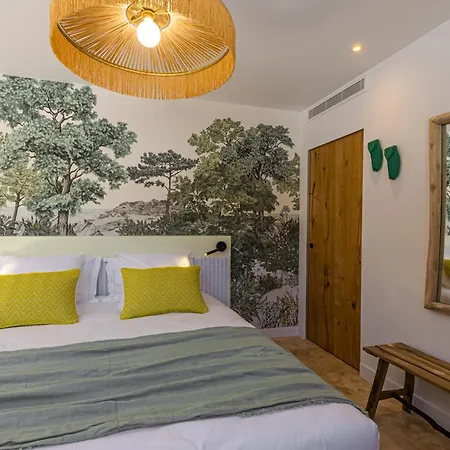 Le Refuge - Gigaro Bed & Breakfast 4*