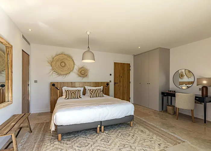 Le Refuge - Gigaro B&B 4*