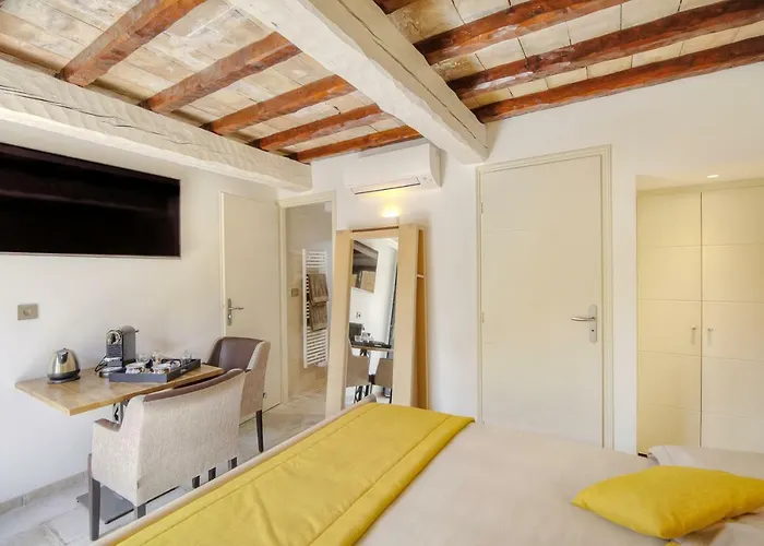 Le Refuge - Gigaro B&B 4*